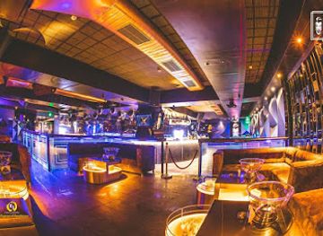 india/delhi/lodhi-gardens/nightclub/delhi-nightlife