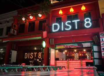 vietnam/ha-long/bai-chay/nightclub/district-8-bar-club