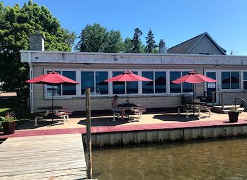 wisconsin/madeline-island/nightclub/beach-club-on-madeline-island