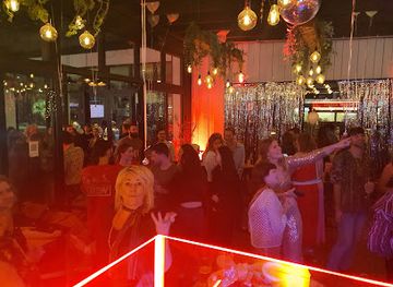 new-zealand/tauranga/nightclub/miss-gee-s-bar-eatery