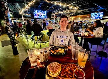 massachusetts/gloucester/nightclub/minglewood-tavern