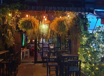 laos/vientiane/chanthabouly/nightclub/ccc-bar-club-vientiane