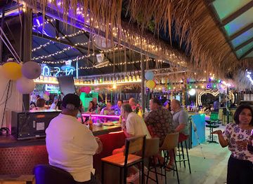 thailand/hua-hin/cicada-market/nightclub/insomnia-2-bar