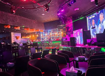 qatar/doha/souq-waqif/nightclub/pulse-doha