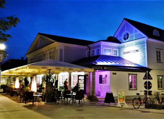 estonia/saaremaa/nightclub/chameleon-lounge