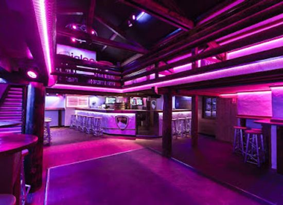 france/rhone-alpes/nightclub/igloo-chalet-club