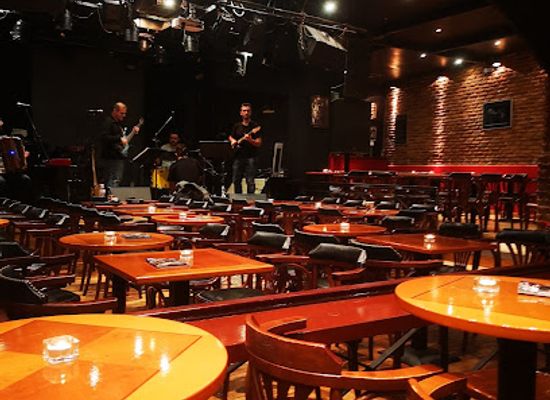 greece/athens/plaka/nightclub/half-note-jazz-club