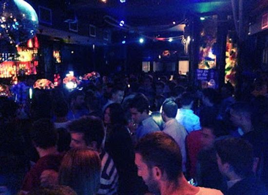 spain/avila/nightclub/la-castafiore