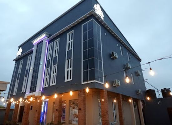 nigeria/ibadan/nightclub/royal-westend-club-lounge