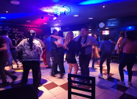 bolivia/chaco-plain/nightclub/club-de-salsa-caribe