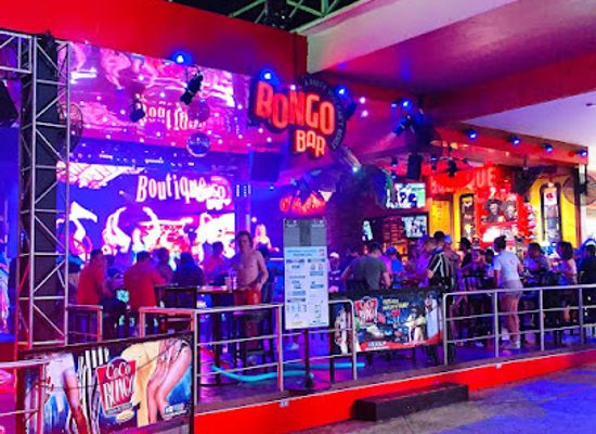 mexico/cancun/nightclub/coco-bongo