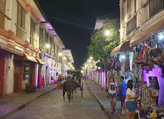 philippines/vigan/nightclub/bartech