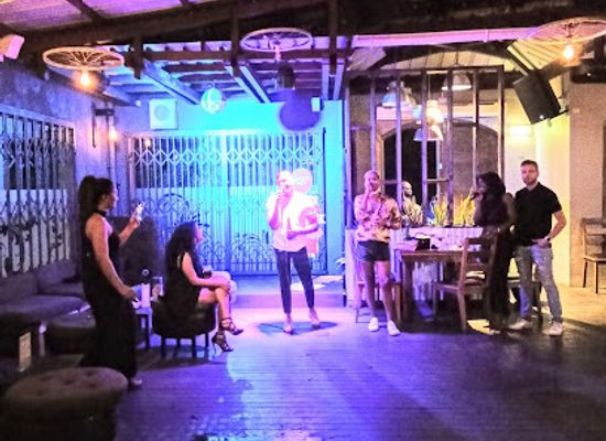 mauritius/savanne/nightclub/insomnia-night-club