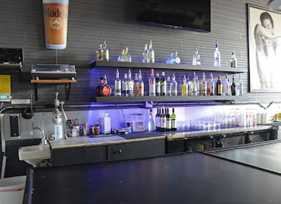 alabama/shoals/nightclub/for-the-record-music-hall-bar