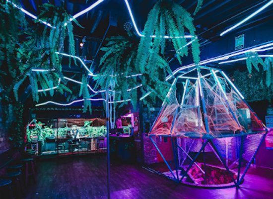 colombia/bogota/nightclub/presea-rooftop-el-templo-del-amor-reggaeton-old-school