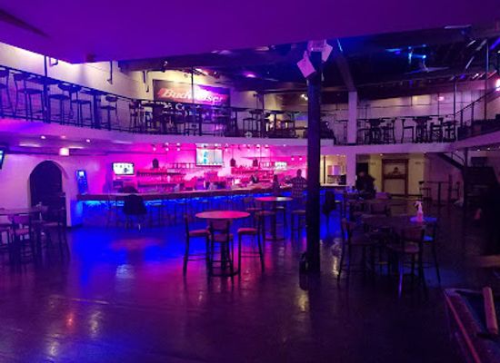 vermont/franklin-county/nightclub/retro-live