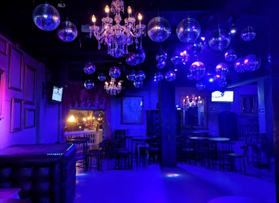 mexico/cabo-san-lucas/nightclub/chandelier-s-night-club