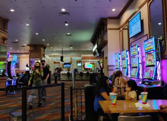 nevada/laughlin/nightclub/fat-tuesday-at-the-south-tower-bar