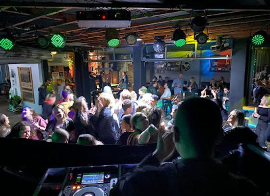 australia/tasmania/nightclub/pub-rock-diner