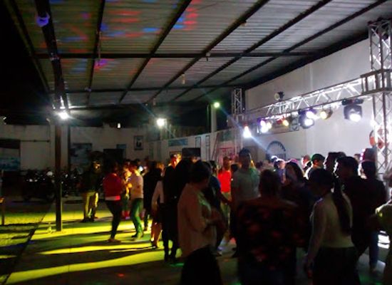 guatemala/verapaces/nightclub/cafe-bar-la-barra