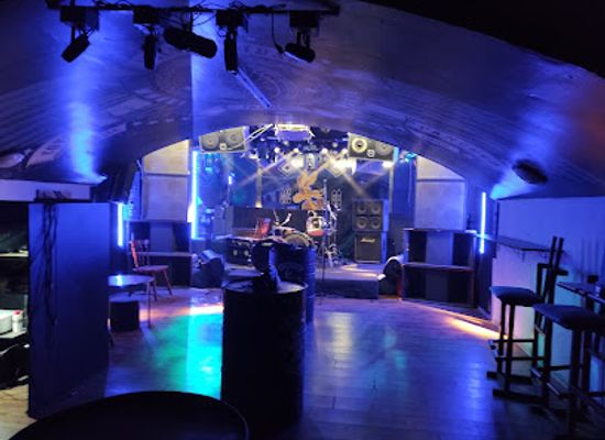 serbia/pancevo/nightclub/jazbina-coyote