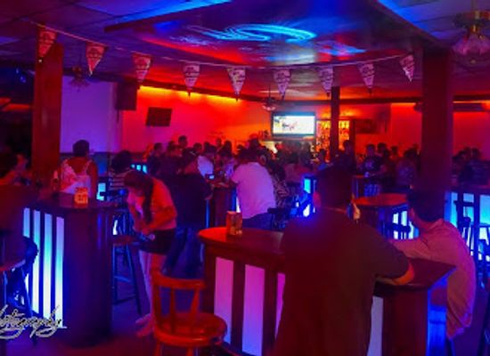 belize/western-belize/nightclub/hi5-pub-nightclub