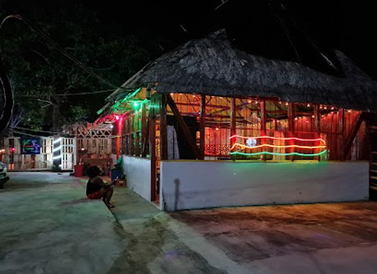 guatemala/livingston/nightclub/donde-latigo