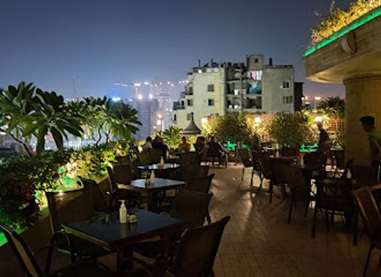 egypt/cairo/downtown-cairo/nightclub/the-roof-garden