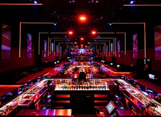 qatar/doha/nightclub/hide
