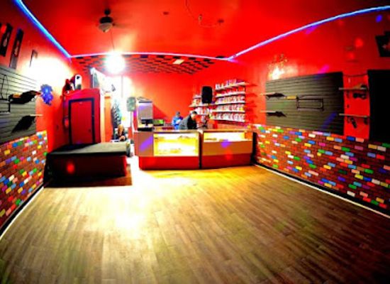 minnesota/duluth/nightclub/one-stop-shop