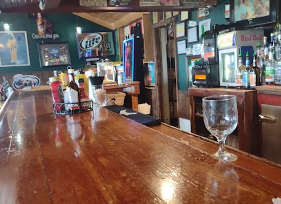 michigan/frankenmuth/nightclub/dead-creek-saloon