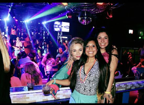 texas/lubbock/nightclub/ohm-nightclub-and-bar