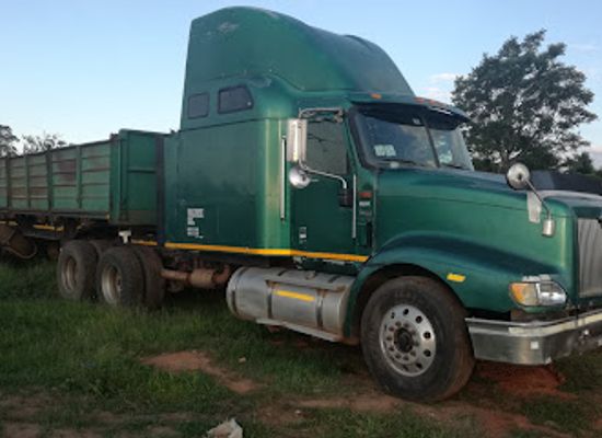 zimbabwe/manicaland/nightclub/moonlight-night-club