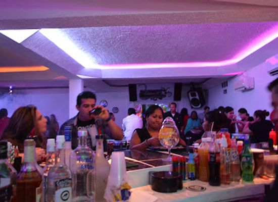 belize/corozal-town/nightclub/euphoria21