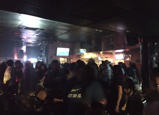 oklahoma/cross-timbers/nightclub/the-tree-lounge