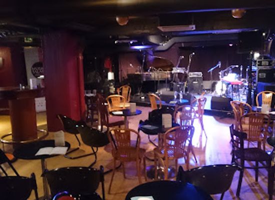 finland/ostrobothnia/nightclub/doo-bop-club