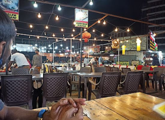 india/vadodara/nightclub/ratri-bazaar