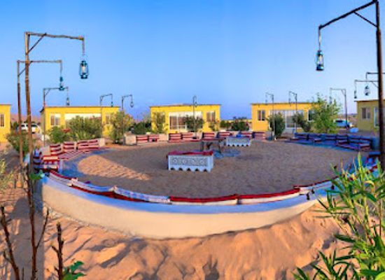 oman/wahiba-sands/nightclub/golden-palm-oasis