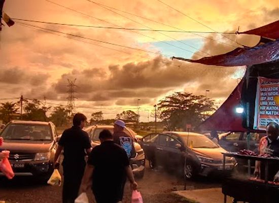 brunei/tutong-district/nightclub/pasar-malam-seri-kenangan