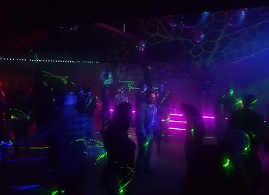 hungary/salgotarjan/nightclub/street-disco