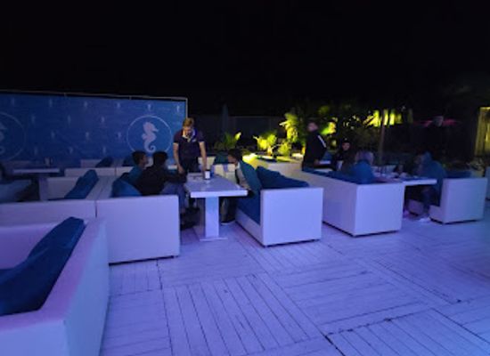 moldova/chisinau/botanica/nightclub/fanconi-riviera-summer-club