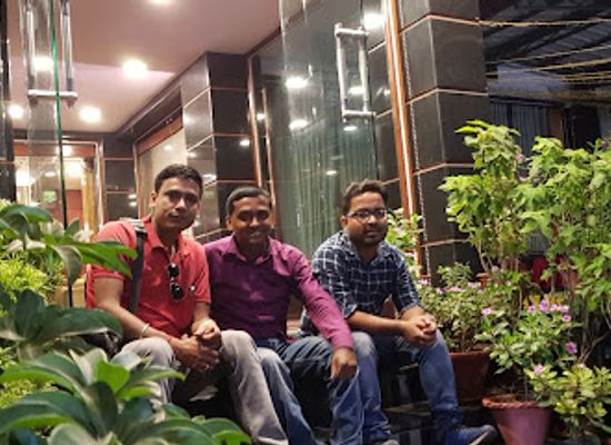 india/guwahati/pan-bazaar/nightclub/saque-bar