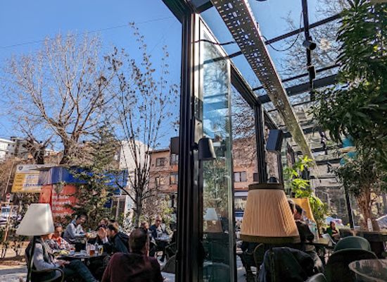 kosovo/llap/nightclub/centrum-lounge