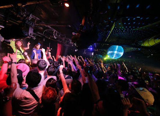 japan/awa/nightclub/aisotope-lounge