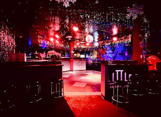 canada/manitoba/nightclub/club-200