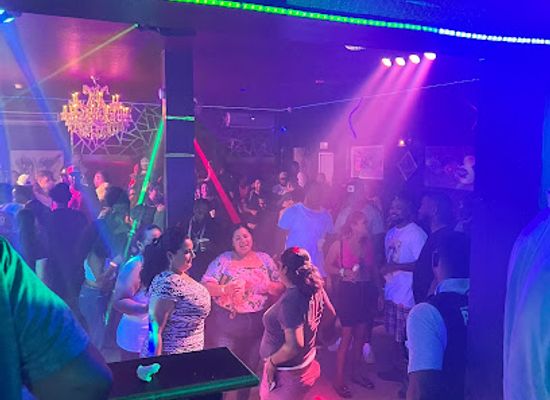 belize/corozal-district/nightclub/the-verse-allure