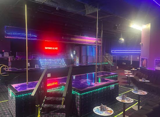 tennessee/chattanooga-riverfront/nightclub/diamonds-lace-chattanooga-showbar
