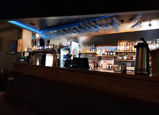iceland/akureyri/nightclub/einstok-brewer-s-lounge