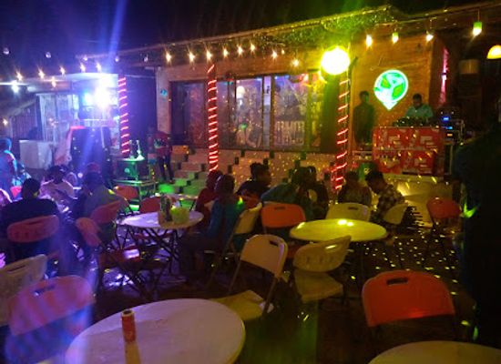 ghana/aburi/nightclub/location-pub