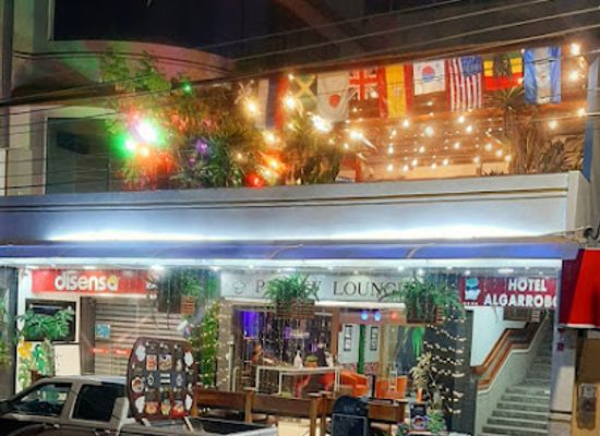 ecuador/puerto-baquerizo-moreno/nightclub/paulev-lounge